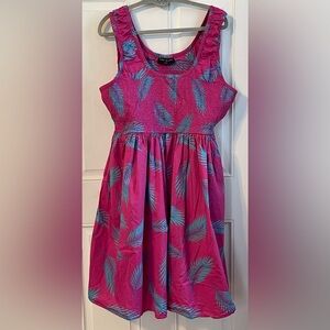 Lane Bryant Women’s Dress in Pink with Blue Leaf Pattern Size 18/20
